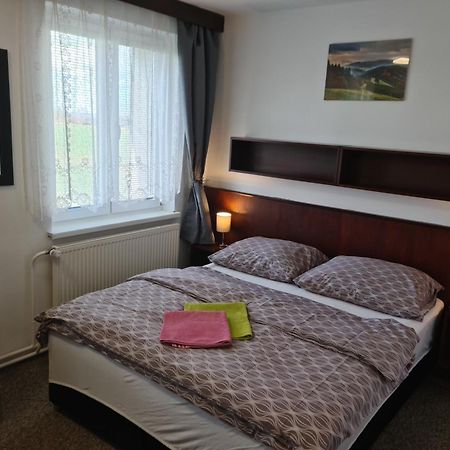 Motel Tosanovice Dolni Tosanovice Eksteriør billede