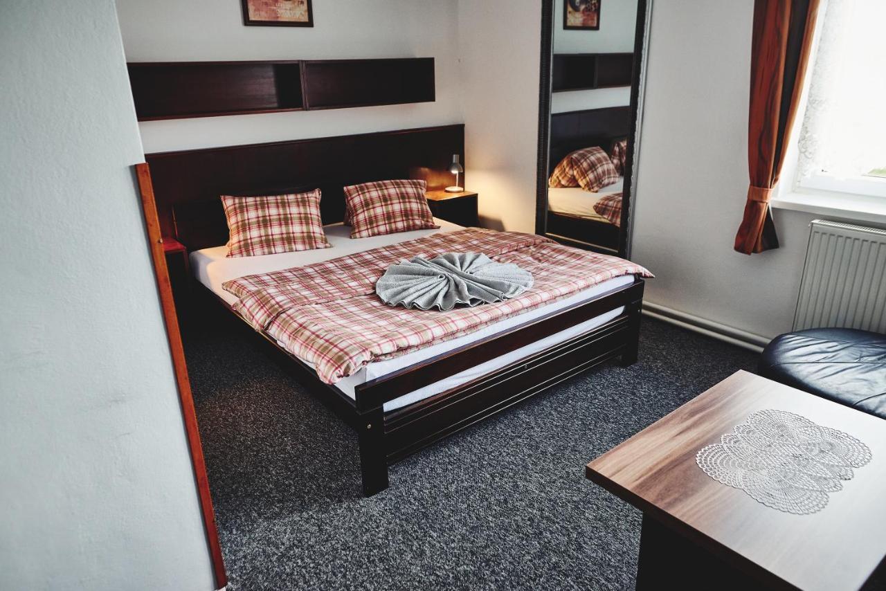 Motel Tosanovice Dolni Tosanovice Eksteriør billede